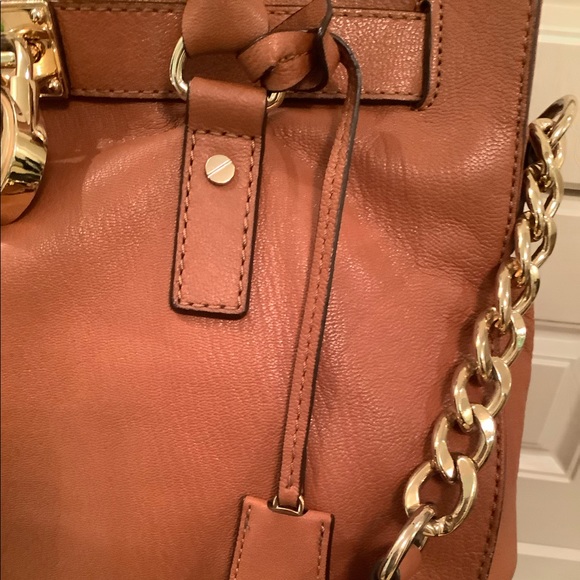 MK Large Hamilton Bag in Caramel - Picture 3 of 8